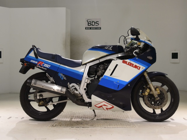 Suzuki GSX-R750 1986