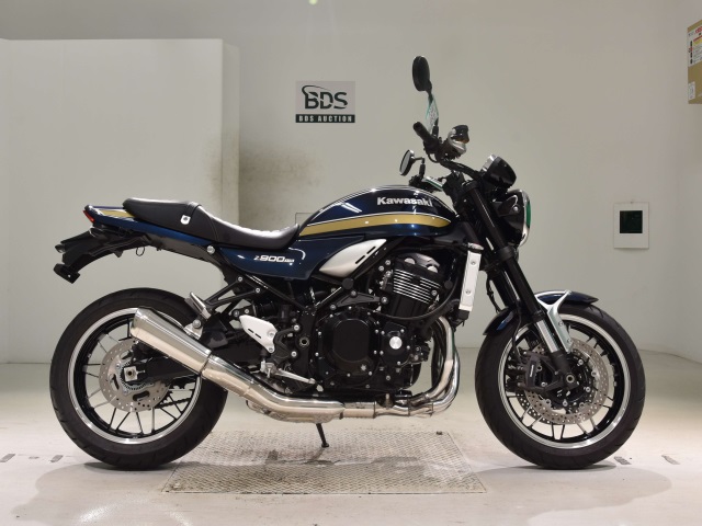 Kawasaki Z900RS 2022