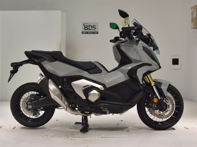 Honda X-ADV750-2 2024