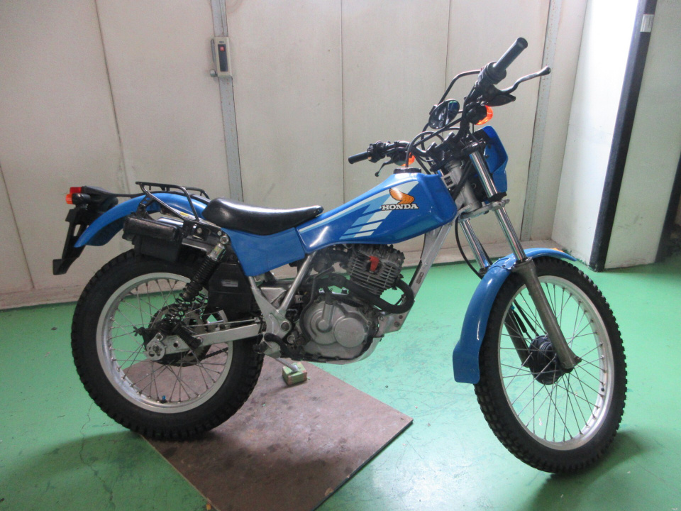 Honda TL125 1983