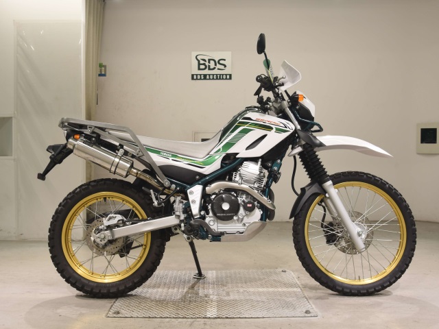 Yamaha SEROW XT250 2020