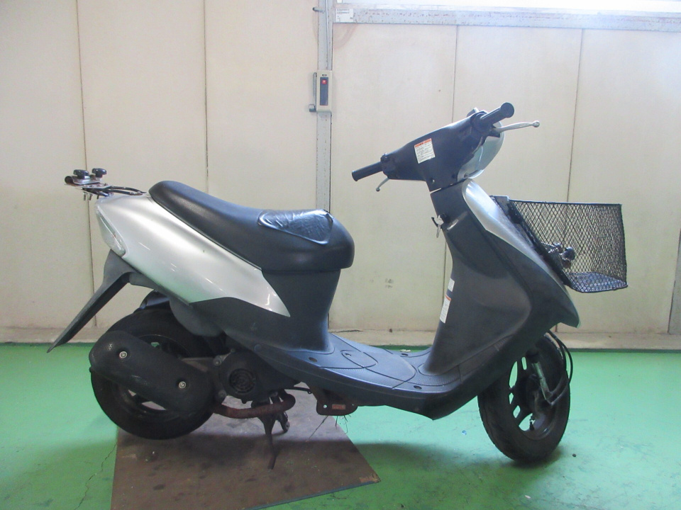 Suzuki LETS2