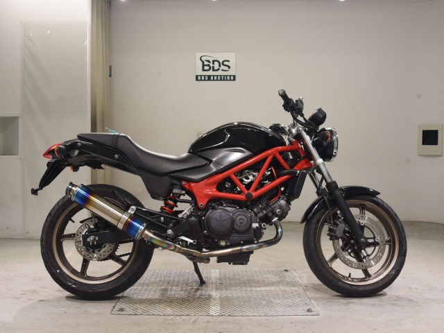 Honda VTR250 2015
