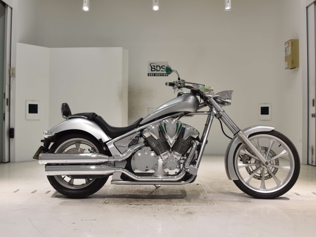 Honda VT1300CXA FURY 2010