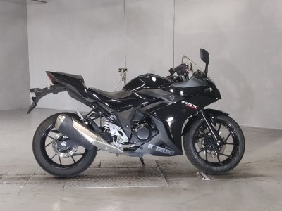 Suzuki GSX250R
