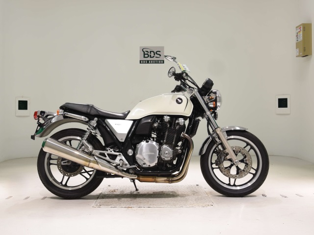 Honda CB1100 2010