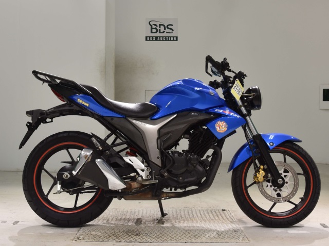 Suzuki GIXXER150SF 2015