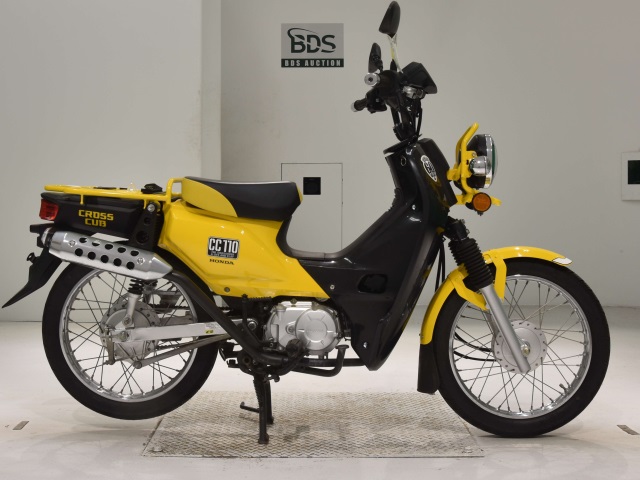 Honda CC110 CROSSCUB 2016