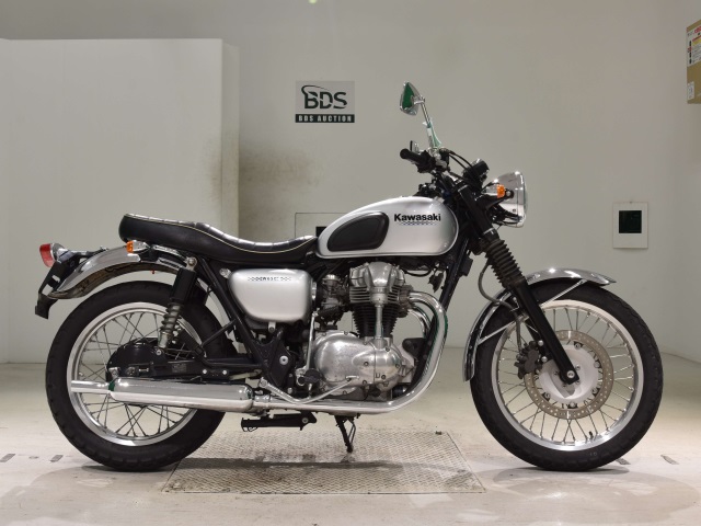 Kawasaki W650 2005