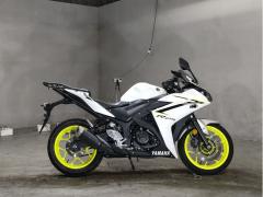 Yamaha YZF-R25 2018