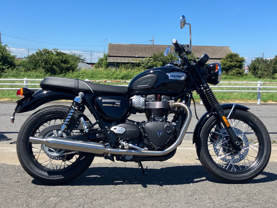 Triumph BONNEVILLE T100 2024
