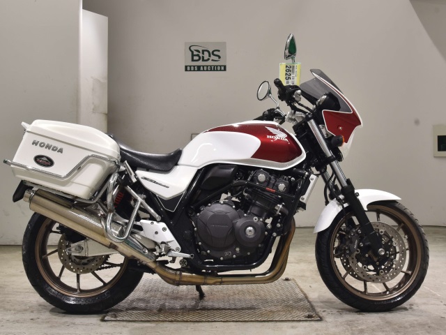 Honda CB400SF 2018