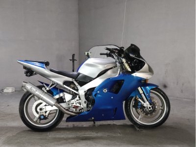 Yamaha YZF-R1