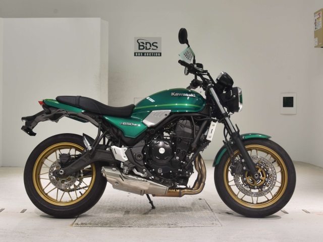 Kawasaki Z650RS 2024