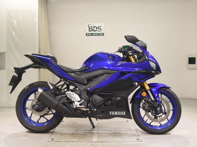 Yamaha YZF-R25A 2019