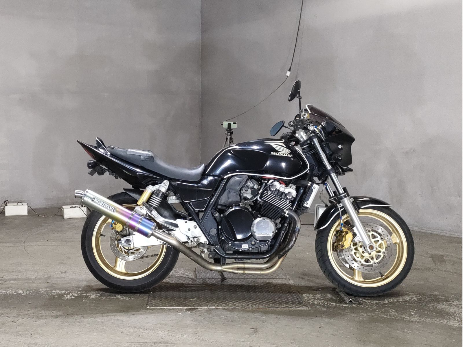 Honda CB400SFV 2004