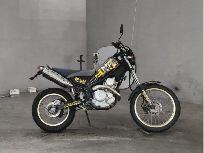 Yamaha TRICKER 2017