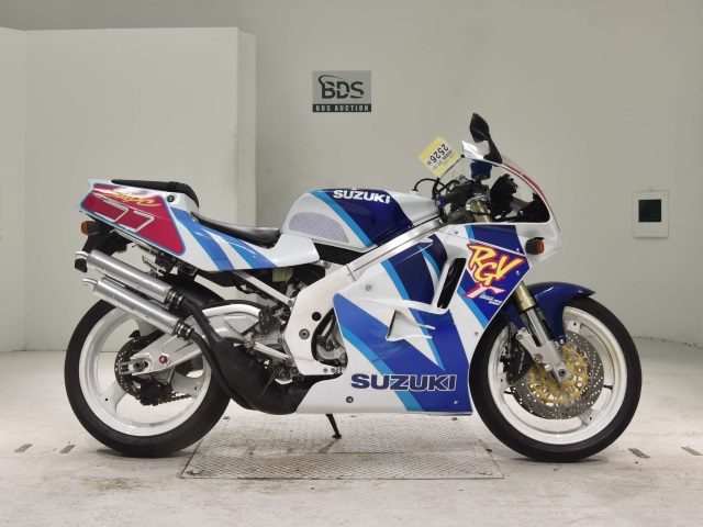 Suzuki RGV250 1992