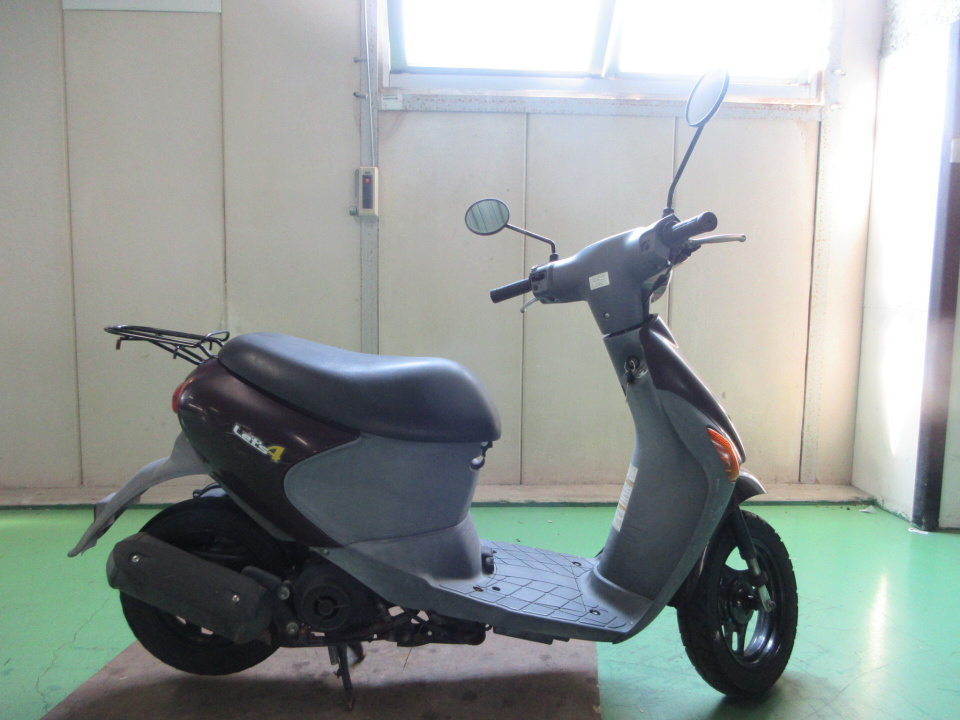 Suzuki LETS4