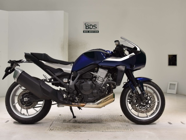 Honda HAWK11 2022