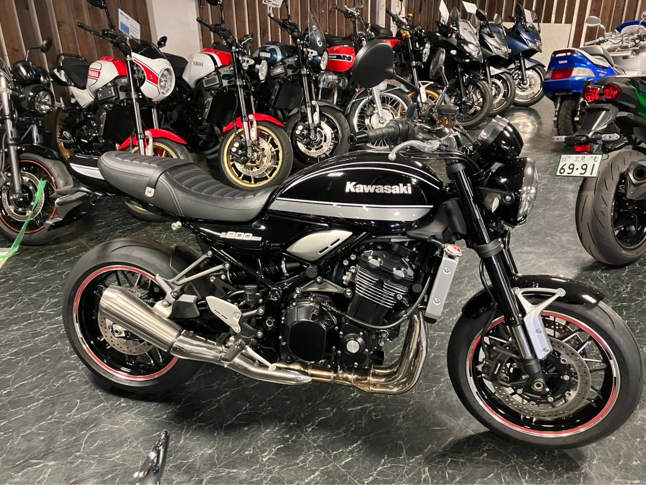 Kawasaki Z900RS 2021