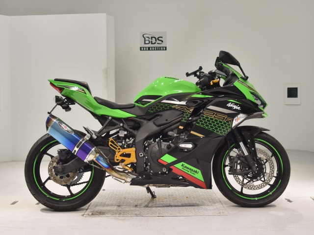 Kawasaki NINJA ZX-25R 2021