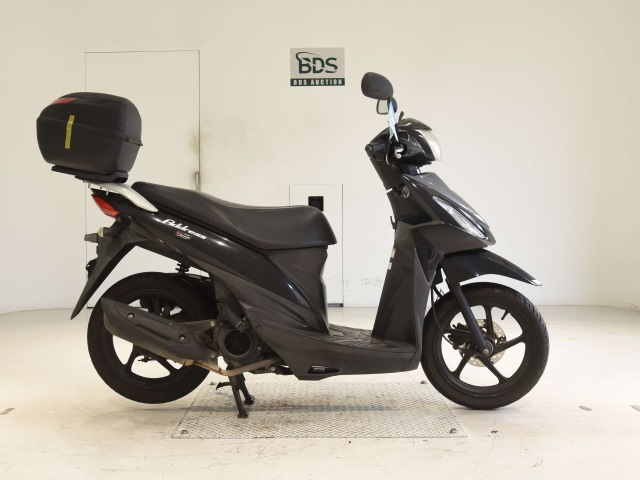 Suzuki ADDRESS V110