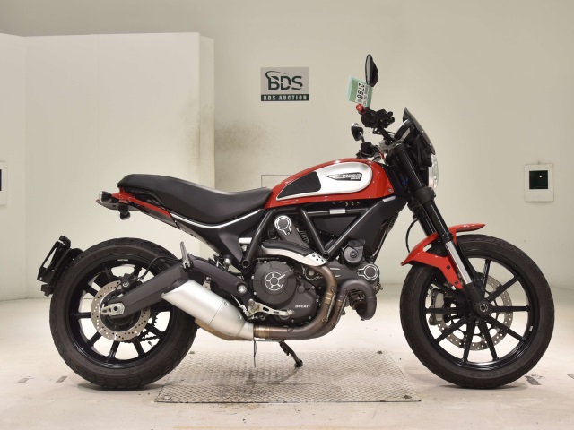 Ducati SCRAMBLER 803 ICON 2015