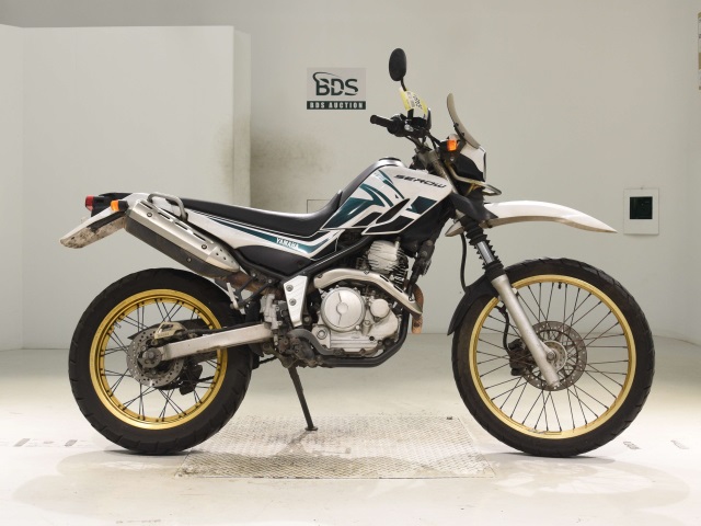 Yamaha SEROW XT250 2012