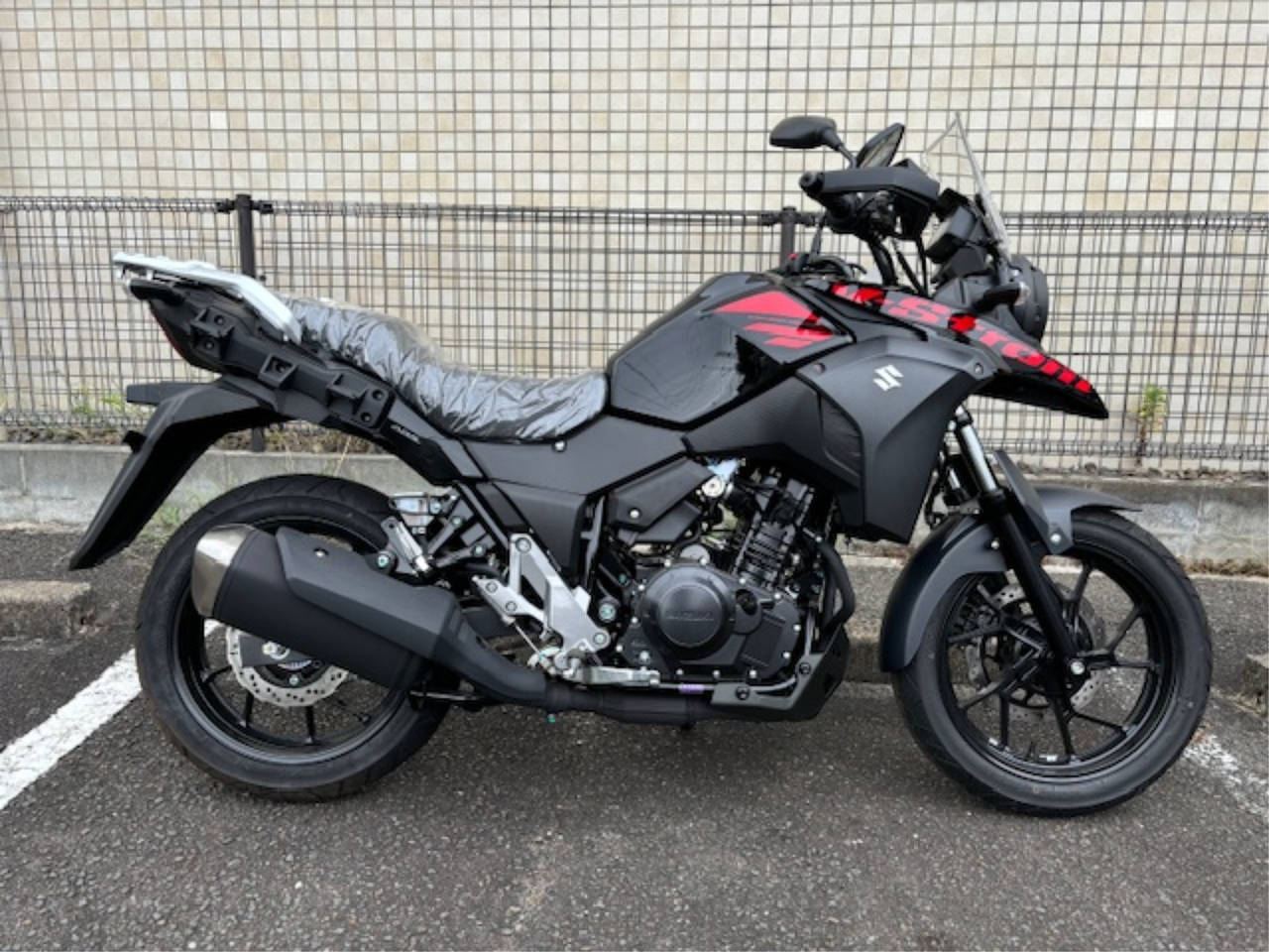 Suzuki V-STROM DL250A