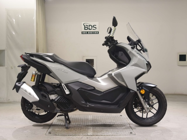Honda ADV 160 2023