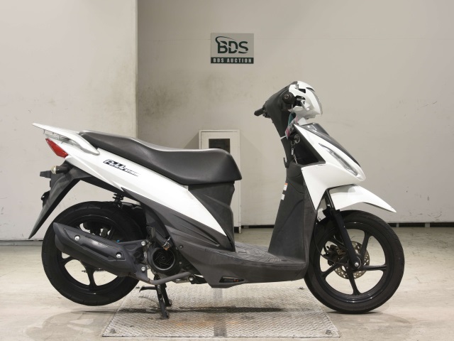 Suzuki ADDRESS V110