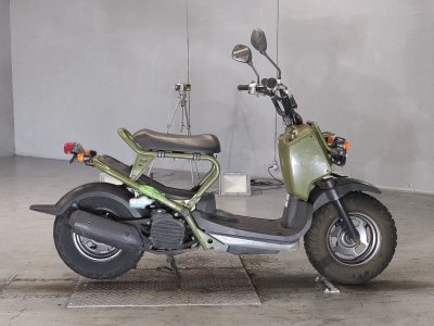 Honda ZOOMER 2004