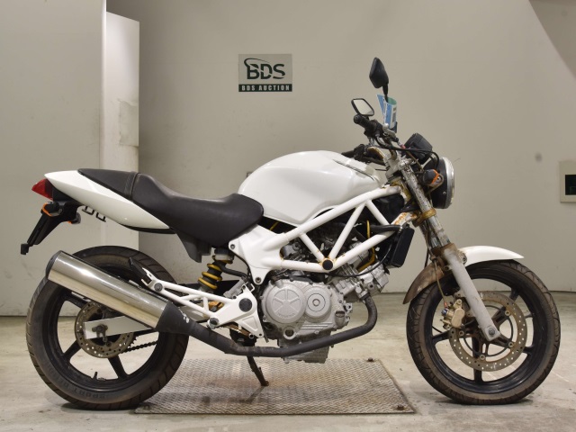 Honda VTR250 2000