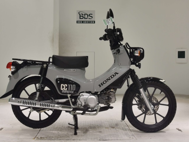 Honda CC110 CROSSCUB 2022