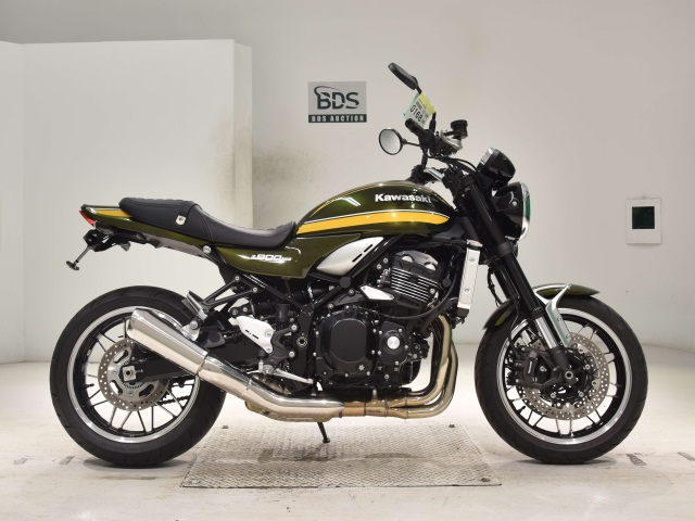 Kawasaki Z900RS 2021
