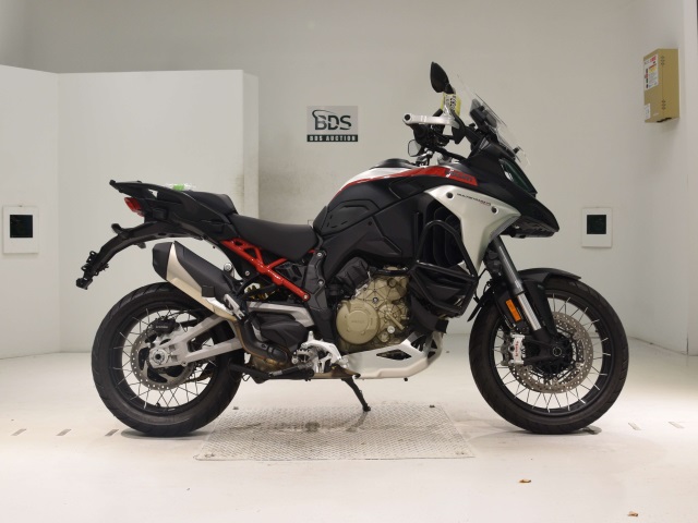 Ducati MULTISTRADA V4 2024