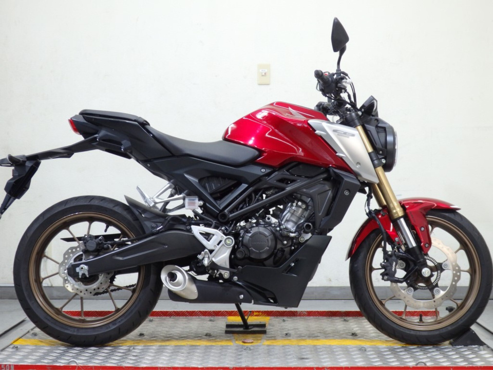 Honda CB125R 2021