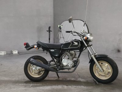 Honda APE50 2004