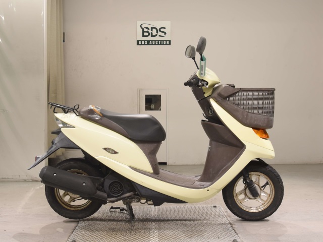 Honda DIO CESTA 2004