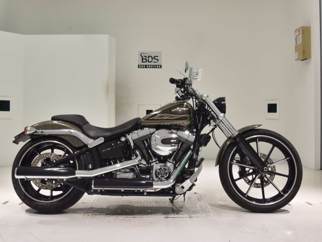 HD BREAKOUT FXSB1690 2016