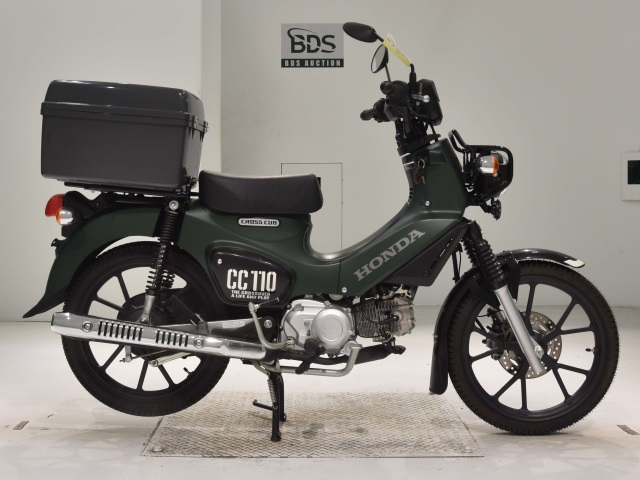 Honda CC110 CROSSCUB 2022