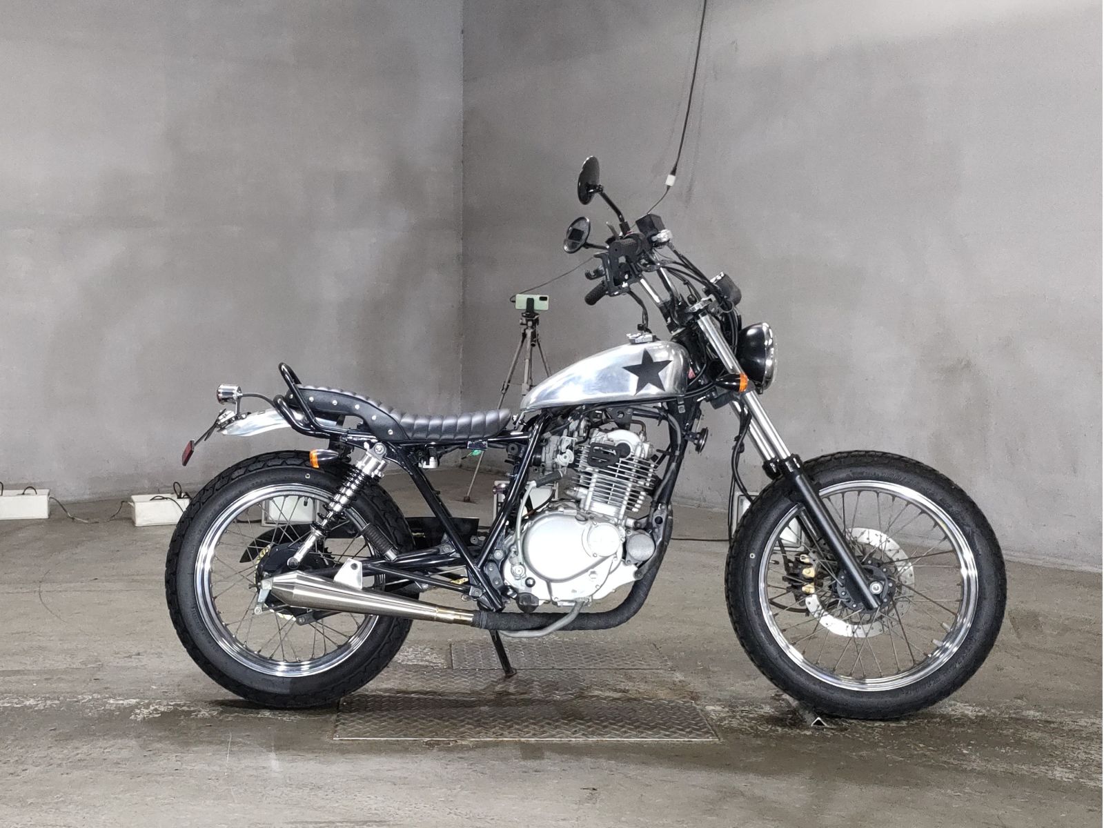 Suzuki GRASSTRACKER BIGBOY 2004