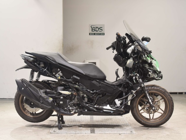 Honda FORZA-6 2023