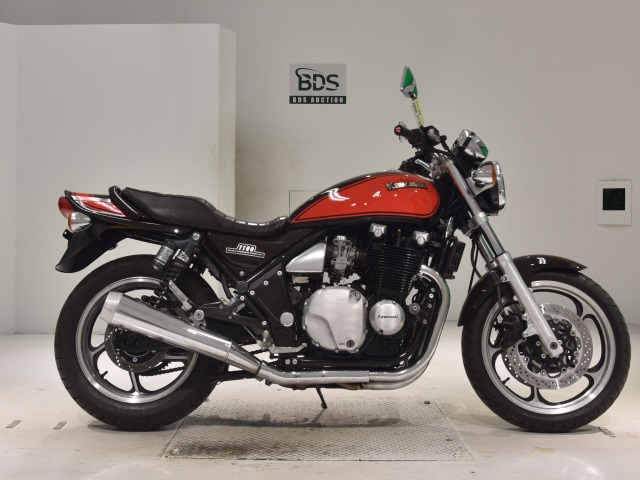Kawasaki ZEPHYR1100 2024