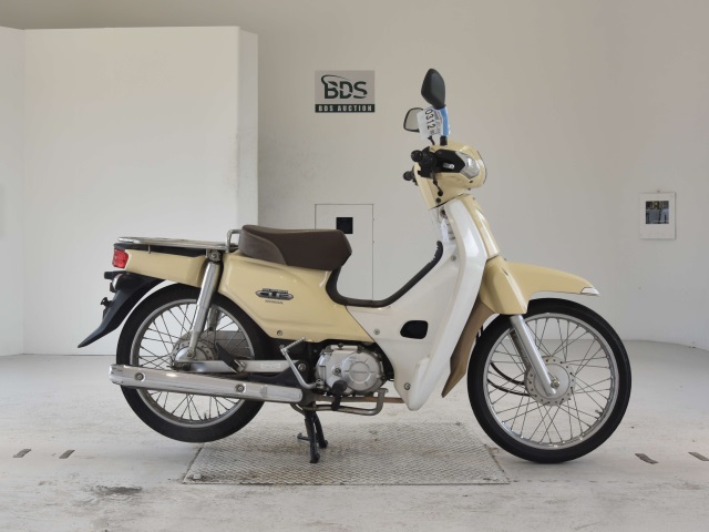 Honda SUPER CUB110 2016