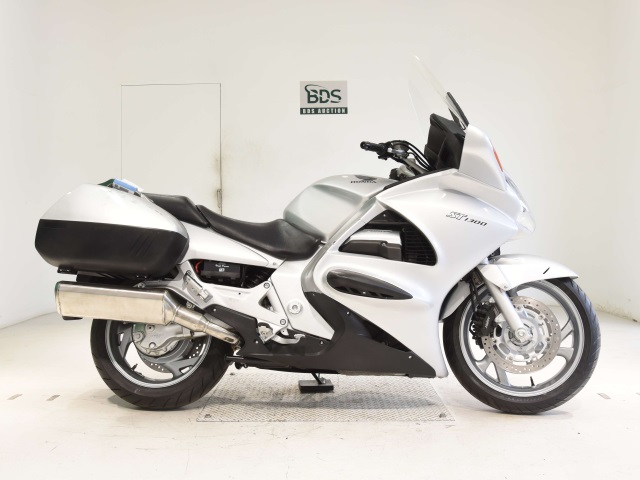 Honda ST1300 PAN EUROPEAN 2006