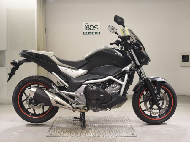 Honda NC750SA 2017