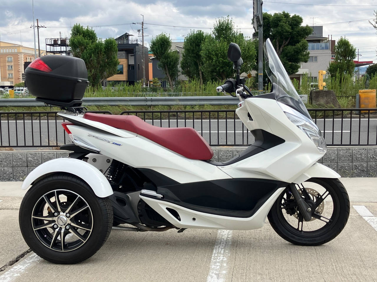 Honda PCX150 TRIKE 2016