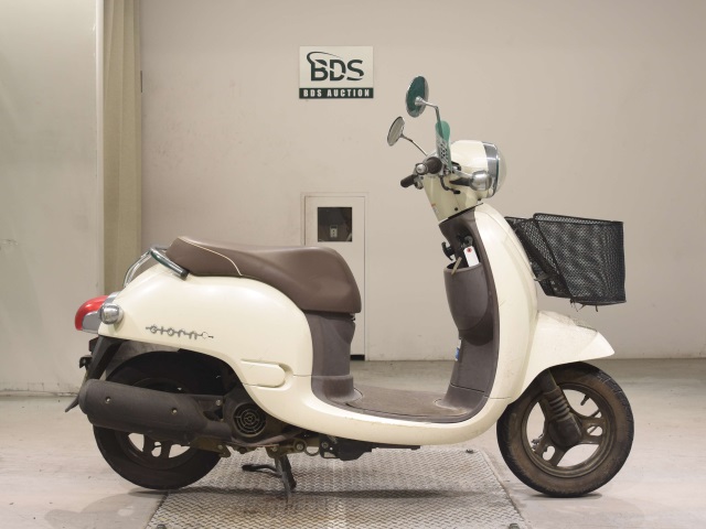 Honda GIORNO 2011